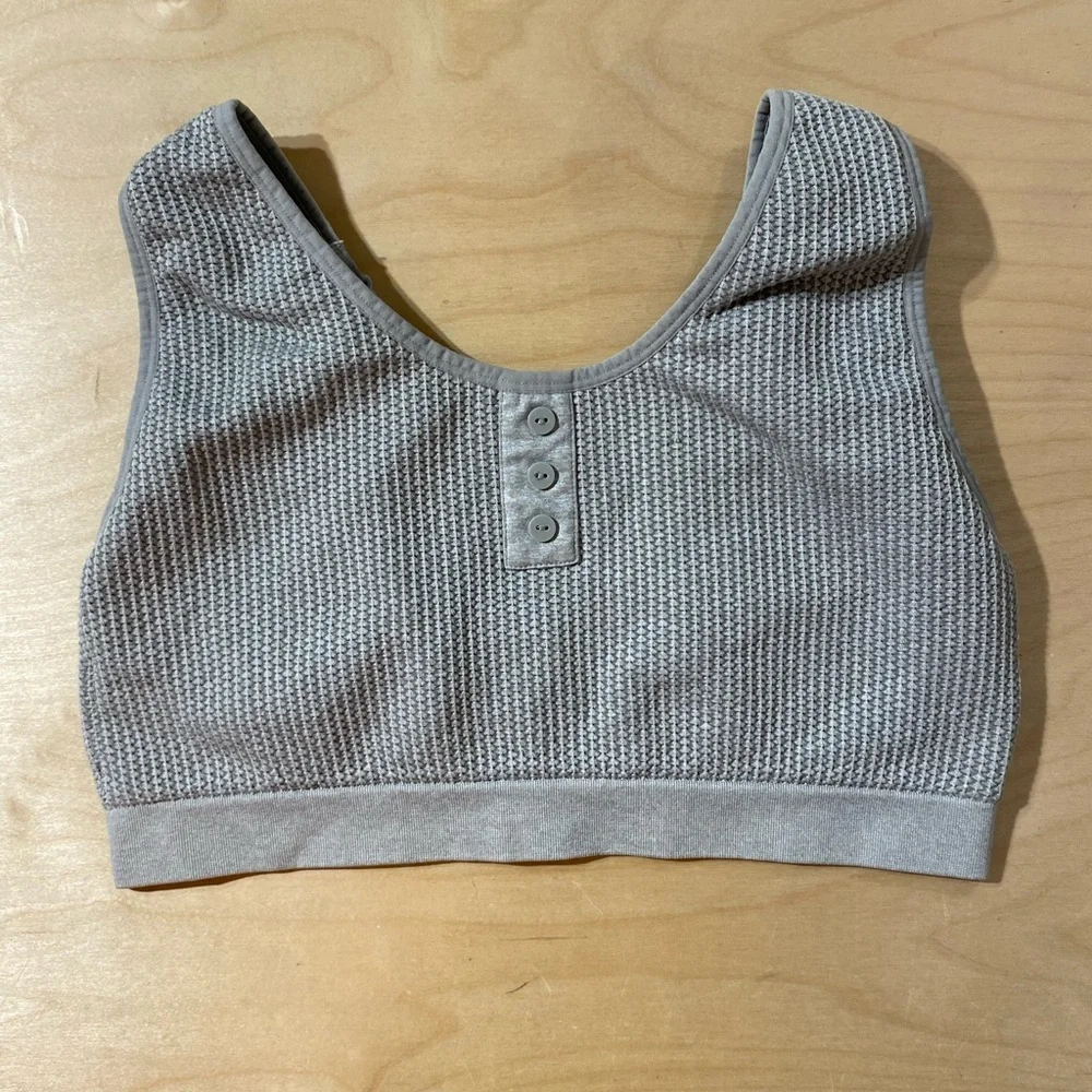 Gray Textured Sports Bra 1X (OO)